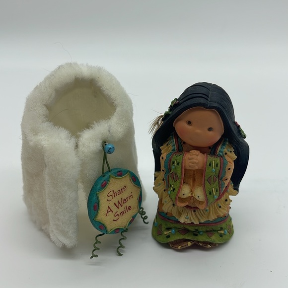 Friends of the Feather Blanket People - Picture 4 of 7